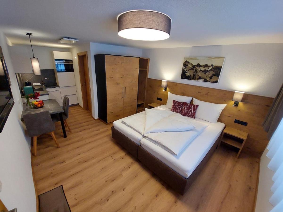 Viktors Apartments Sankt Anton am Arlberg Ngoại thất bức ảnh